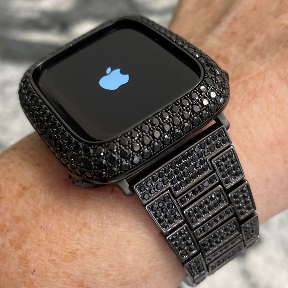 Apple Watch band and case various sizes available Brand New - Picture 1 of 10